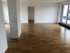 Attraktive 4-Zi. DG-Wohnung, ca. 144m² Wfl. mit Dachterrasse & TG - Bestlage in München Ramersdorf - Wohnzimmer